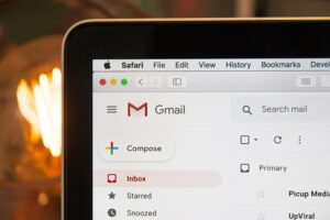 How to Write a Trade Show Follow-Up Email
